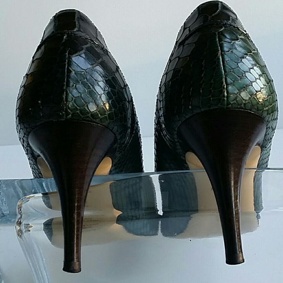 Escada pumps - Picture 5 of 8